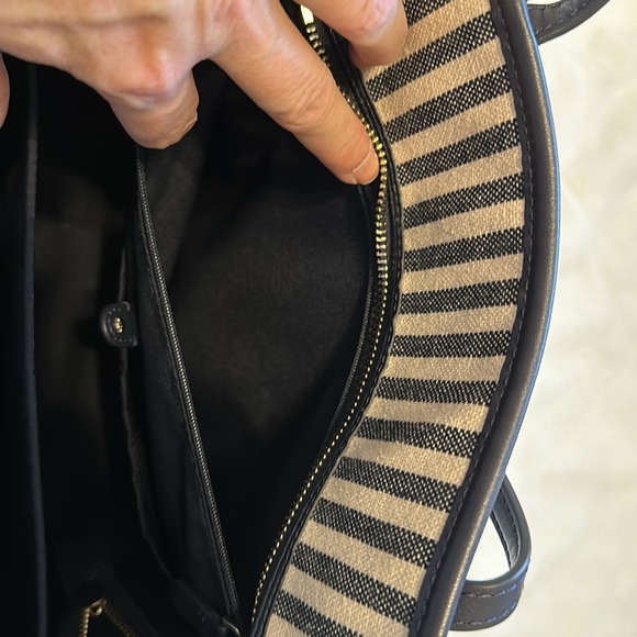 Kate spade navy and cream striped canvas bag - Picture 16 of 17